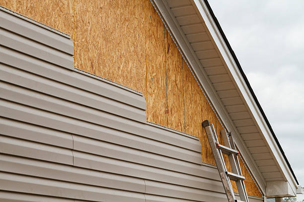 Professional Siding Contractor technician working in Grant, MN